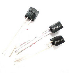 [Retired]3PCs RPR220 - Infrared Reflective/Proximity Sensor